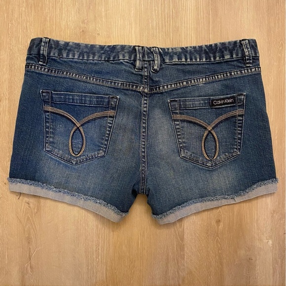 PICK 3 ITEMS FOR $25: Calvin Klein Womens Jean Shorts Sz 16 Plus Size Mini Jorts - Picture 4 of 8